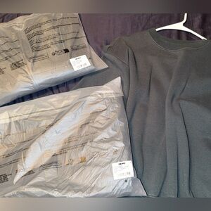 SKIMS Spruce Cotton Zip up hoodie pants Never opened Sweatshirt for reference